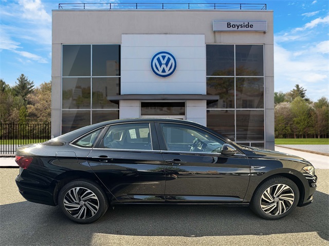 used 2021 Volkswagen Jetta car, priced at $21,327