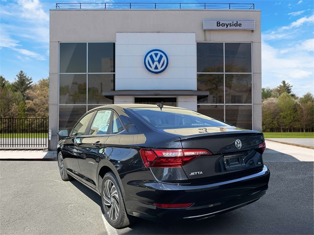 used 2021 Volkswagen Jetta car, priced at $21,327