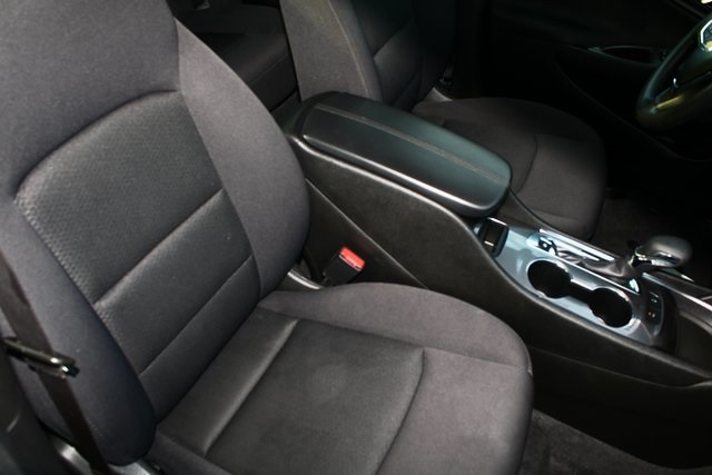 used 2024 Chevrolet Malibu car, priced at $20,937