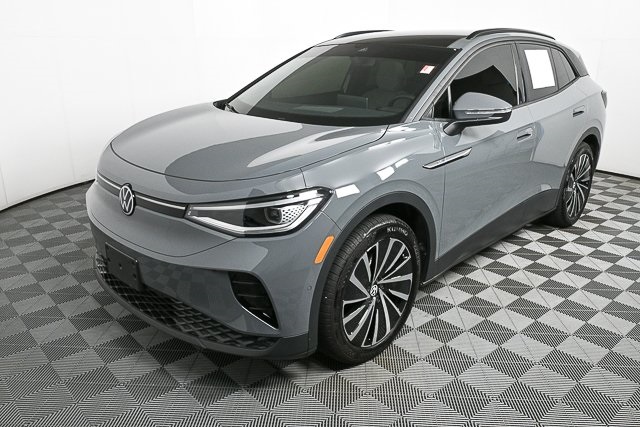 used 2024 Volkswagen ID.4 car, priced at $24,200