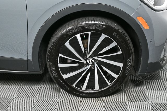 used 2024 Volkswagen ID.4 car, priced at $24,200
