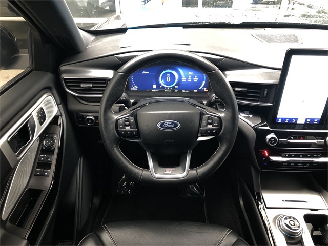 used 2024 Ford Explorer car, priced at $47,987