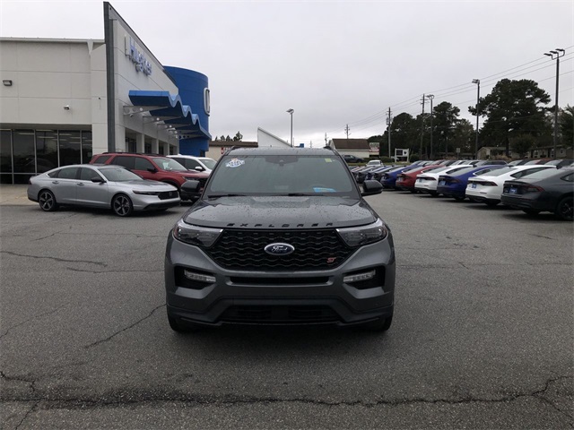 used 2024 Ford Explorer car, priced at $47,987