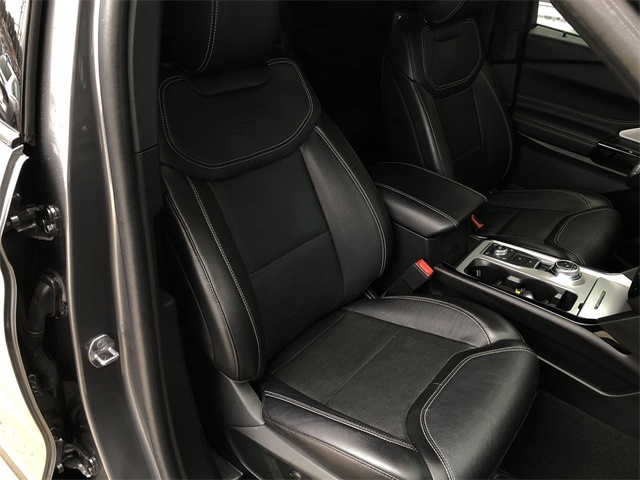 used 2024 Ford Explorer car, priced at $47,987