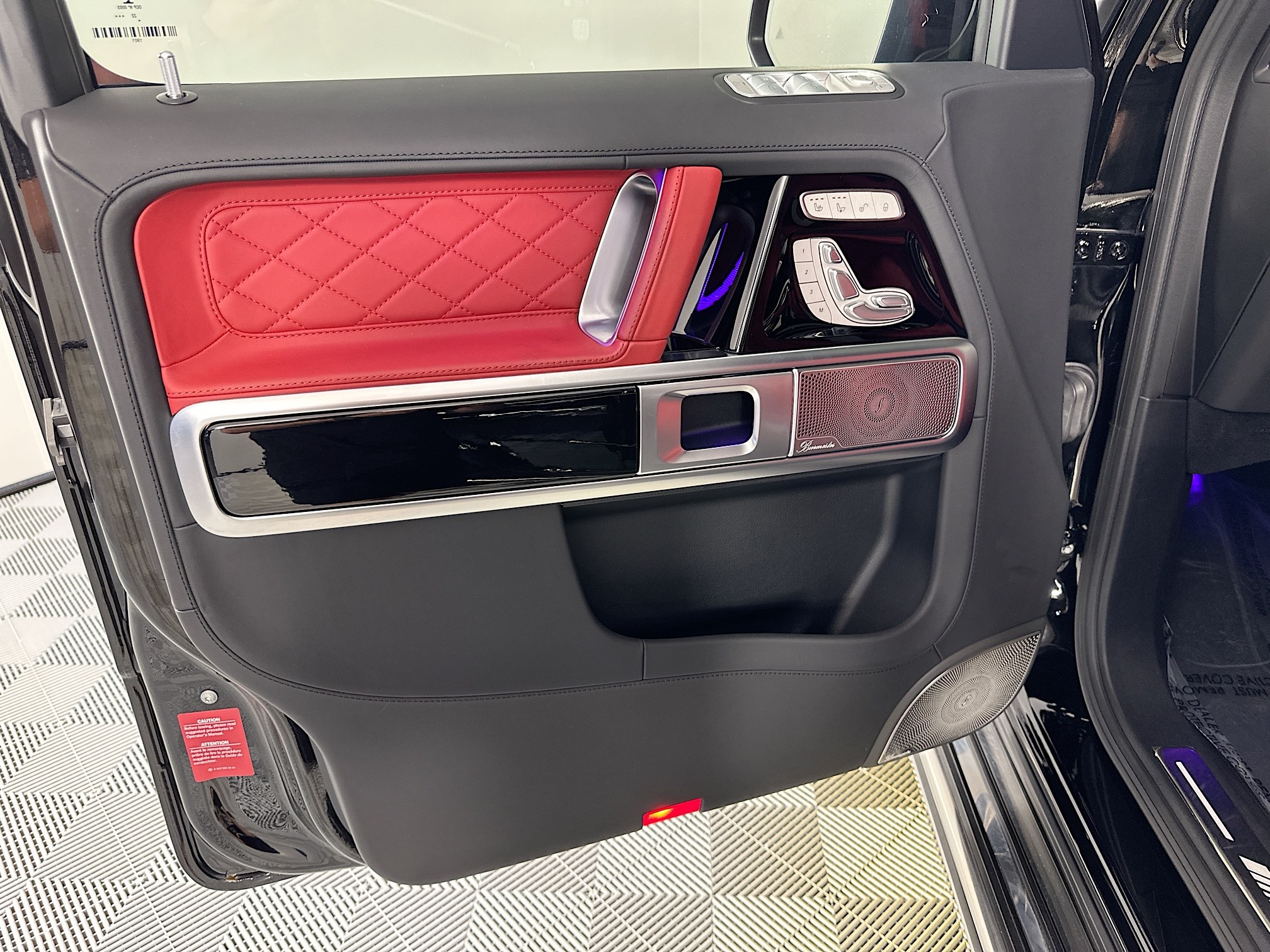 used 2023 Mercedes-Benz G-Class car, priced at $198,999