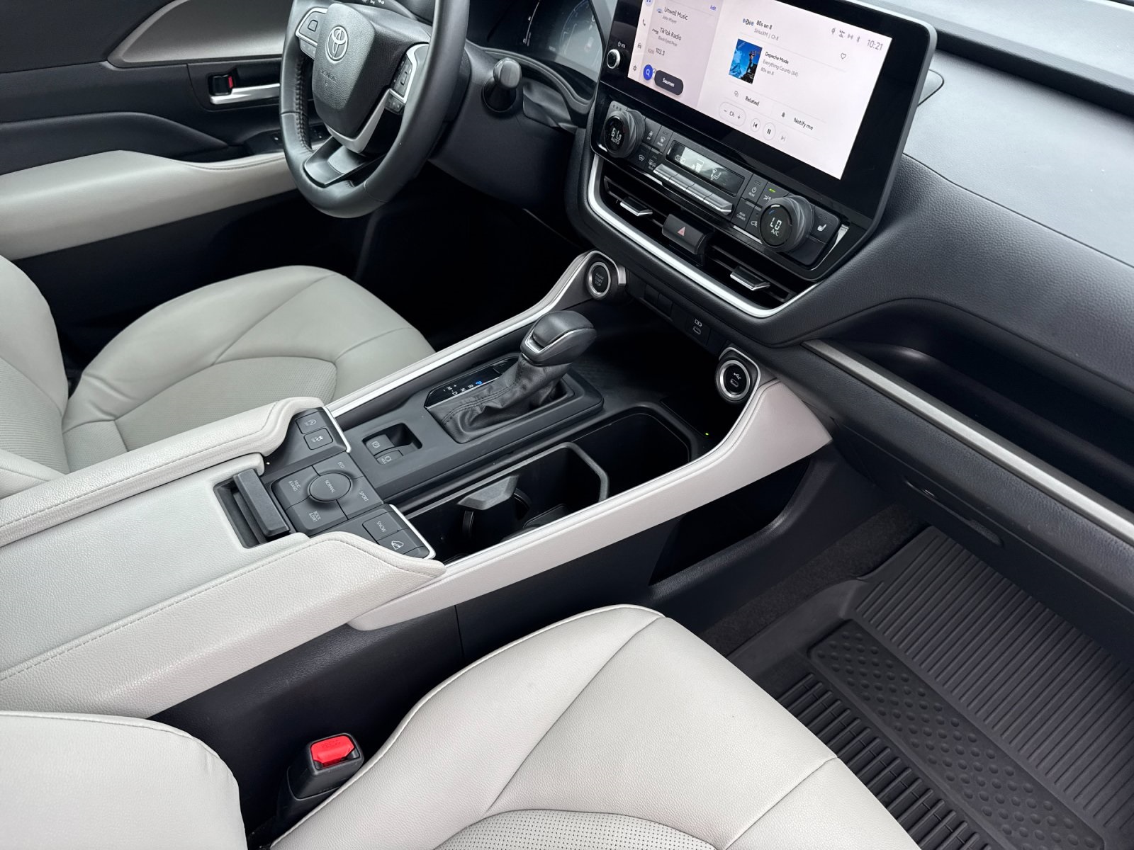used 2024 Toyota Grand Highlander car, priced at $46,498