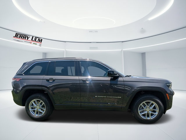 new 2025 Jeep Grand Cherokee car, priced at $30,920
