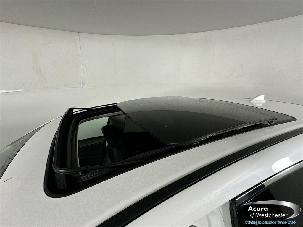 used 2023 Acura RDX car, priced at $34,299