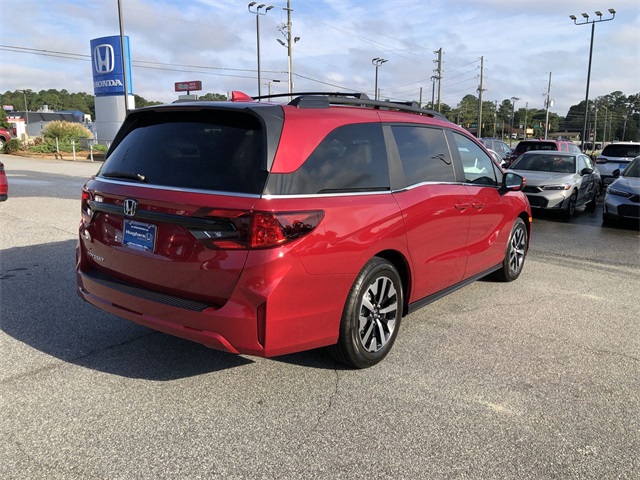 new 2026 Honda Odyssey car, priced at $45,340