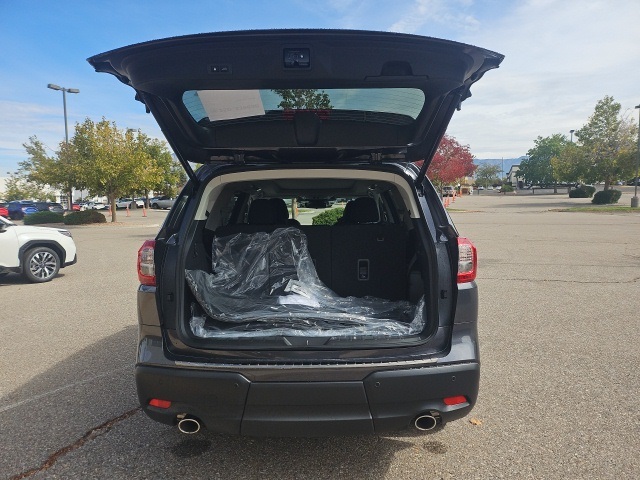 new 2025 Subaru Ascent car, priced at $54,613