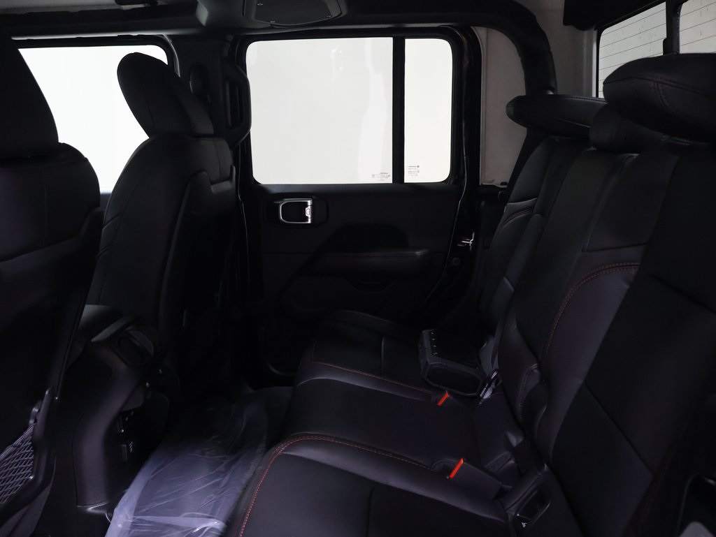 new 2025 Jeep Gladiator car, priced at $55,610