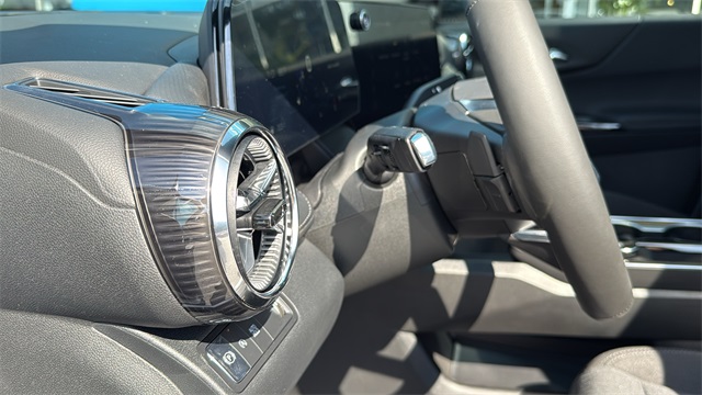 new 2026 Chevrolet Equinox car, priced at $30,735