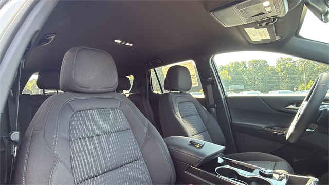 new 2026 Chevrolet Equinox car, priced at $30,735