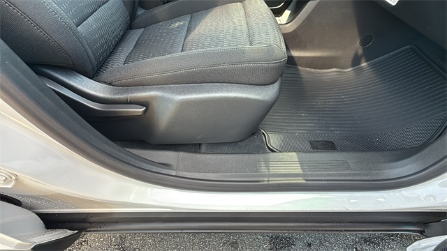 new 2026 Chevrolet Equinox car, priced at $30,735