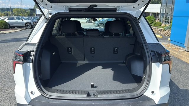 new 2026 Chevrolet Equinox car, priced at $30,735