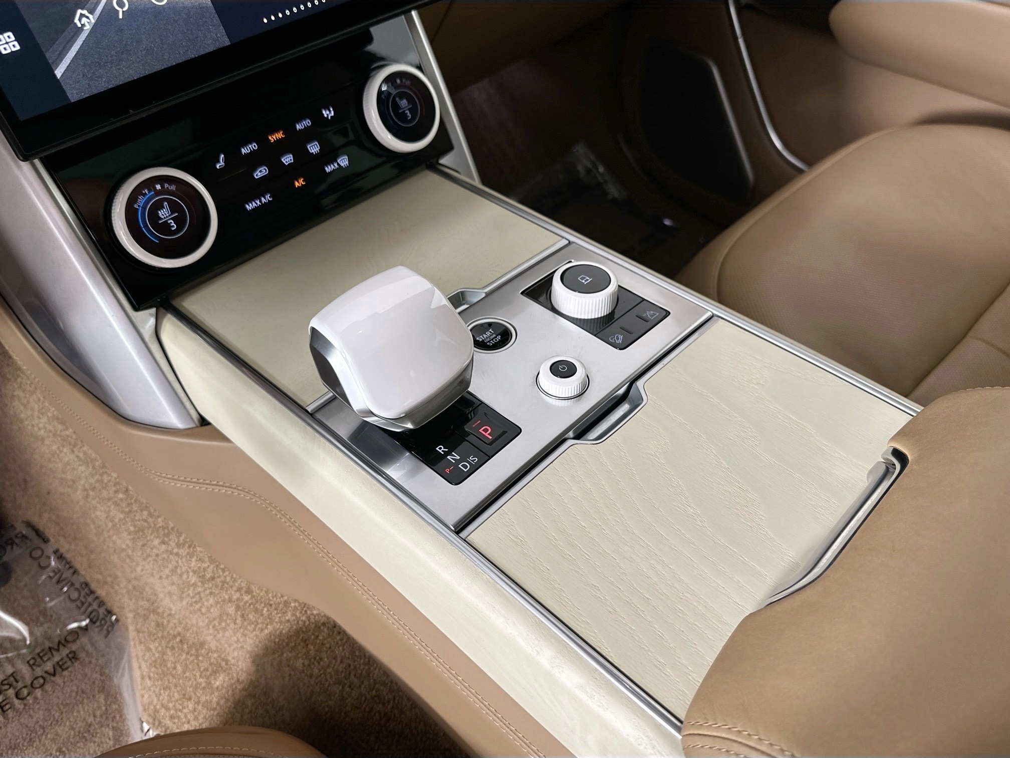 used 2023 Land Rover Range Rover car, priced at $164,998