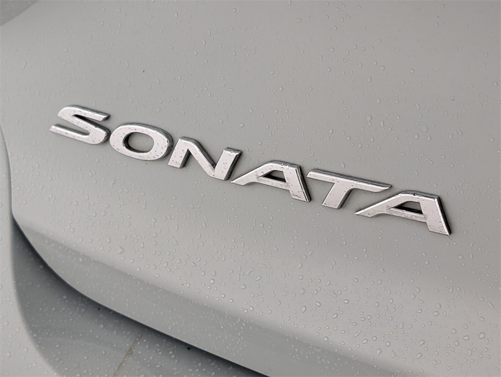 used 2016 Hyundai Sonata Hybrid car, priced at $12,000