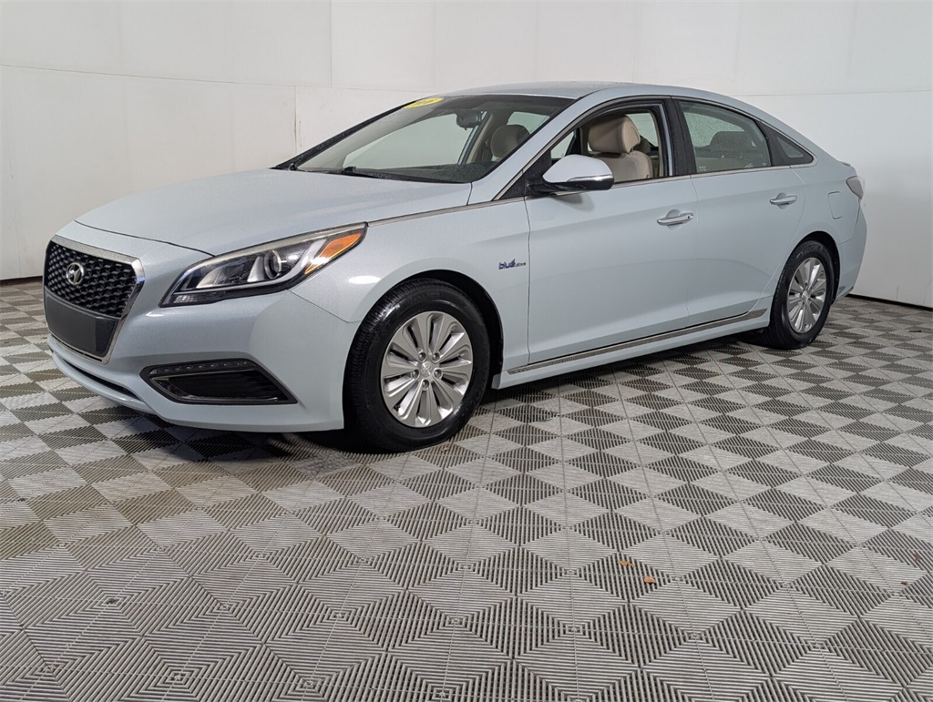 used 2016 Hyundai Sonata Hybrid car, priced at $12,000