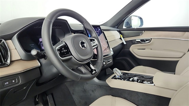 new 2026 Volvo XC90 Plug-In Hybrid car, priced at $81,875
