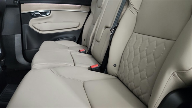 new 2026 Volvo XC90 Plug-In Hybrid car, priced at $81,875