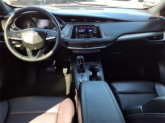 used 2022 Cadillac XT4 car, priced at $27,650