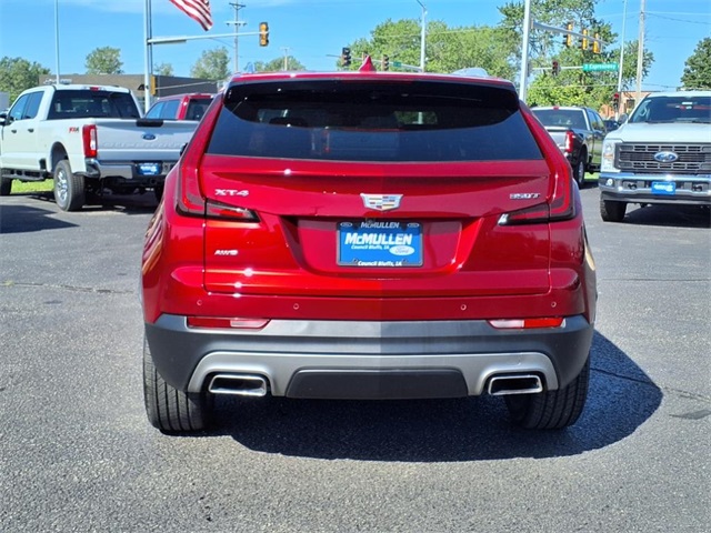 used 2022 Cadillac XT4 car, priced at $27,650