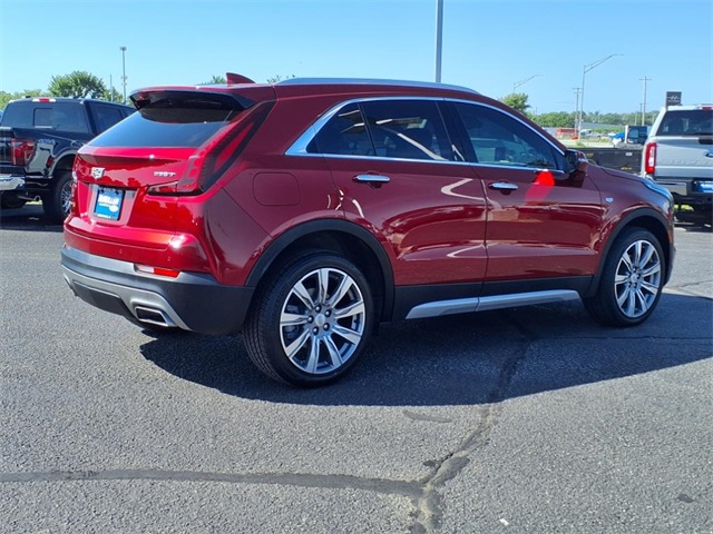 used 2022 Cadillac XT4 car, priced at $27,650