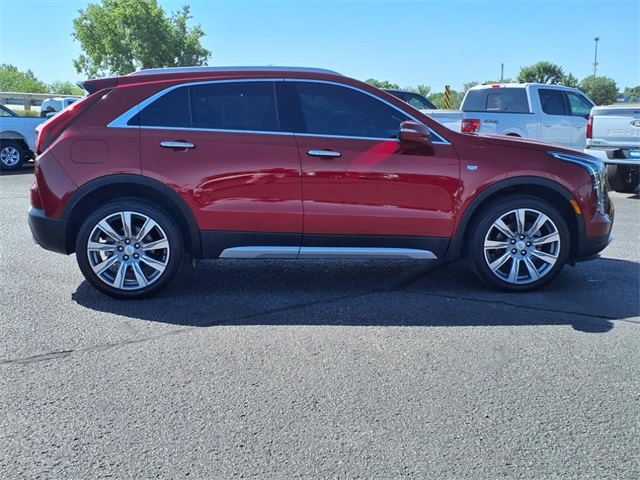 used 2022 Cadillac XT4 car, priced at $27,650