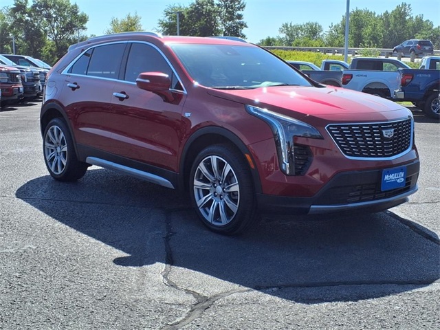 used 2022 Cadillac XT4 car, priced at $27,650