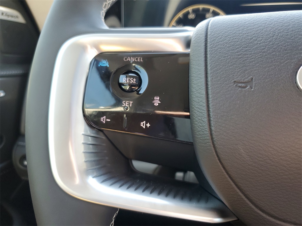 new 2025 INFINITI QX80 car, priced at $73,445