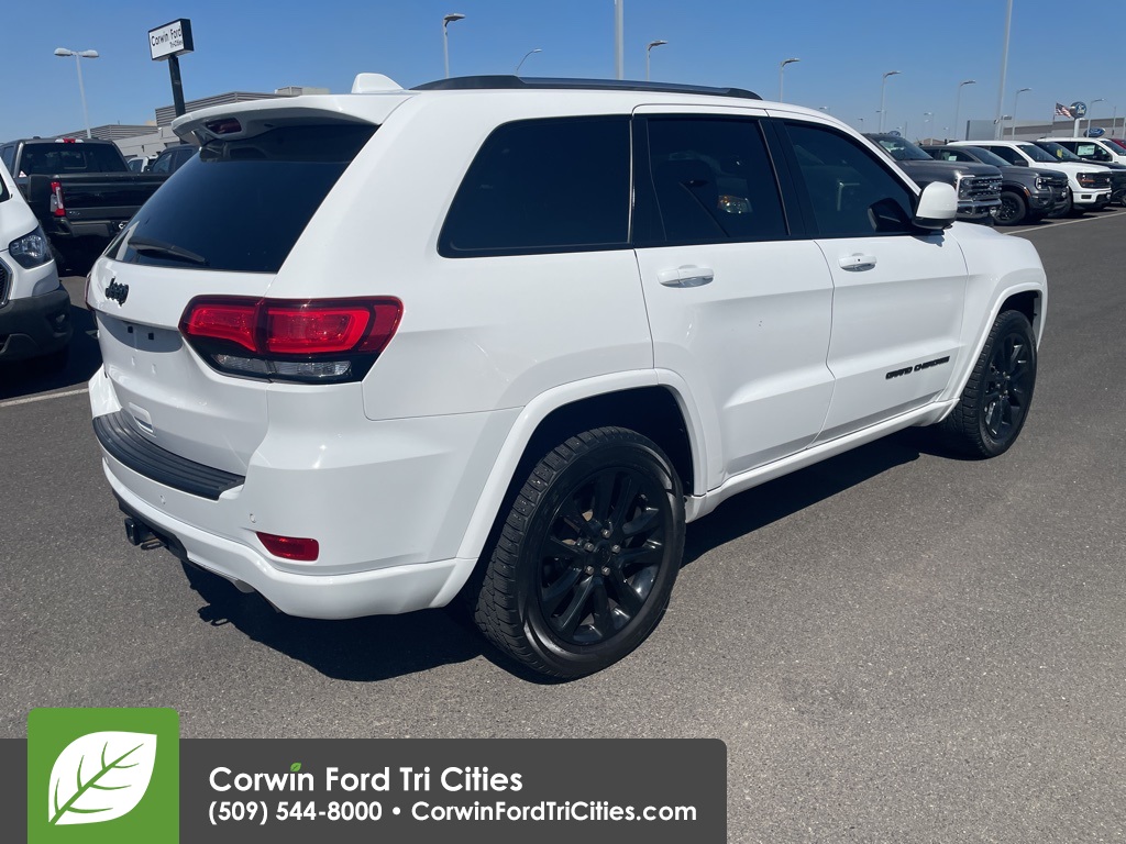 used 2020 Jeep Grand Cherokee car, priced at $27,989