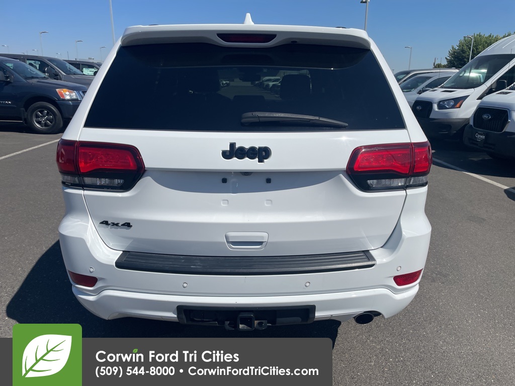 used 2020 Jeep Grand Cherokee car, priced at $27,989