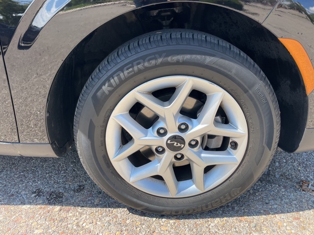 used 2022 Kia Soul car, priced at $18,555