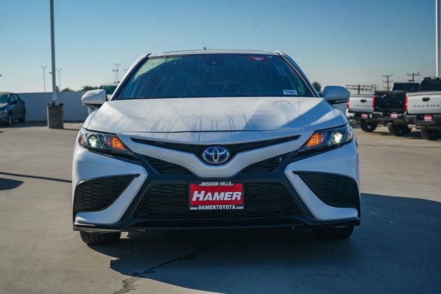used 2022 Toyota Camry Hybrid car, priced at $27,293