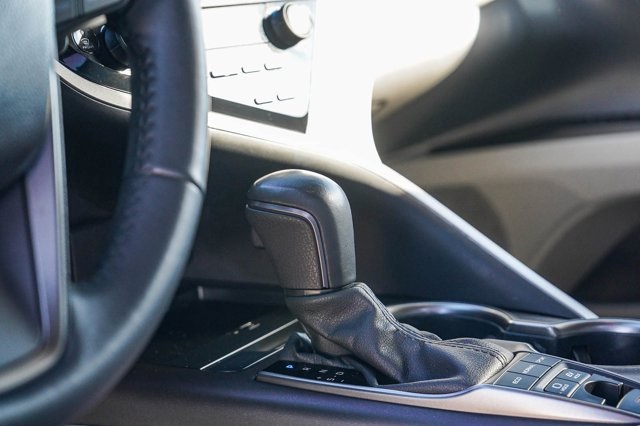 used 2022 Toyota Camry Hybrid car, priced at $27,293