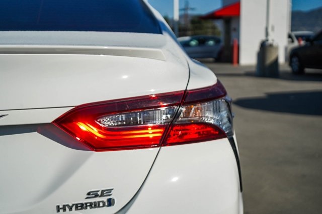 used 2022 Toyota Camry Hybrid car, priced at $27,293