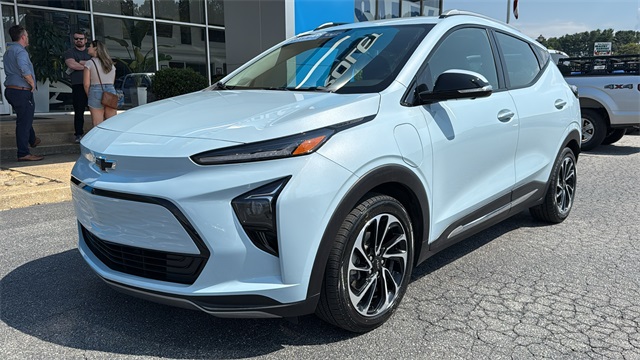 used 2023 Chevrolet Bolt EUV car, priced at $23,893