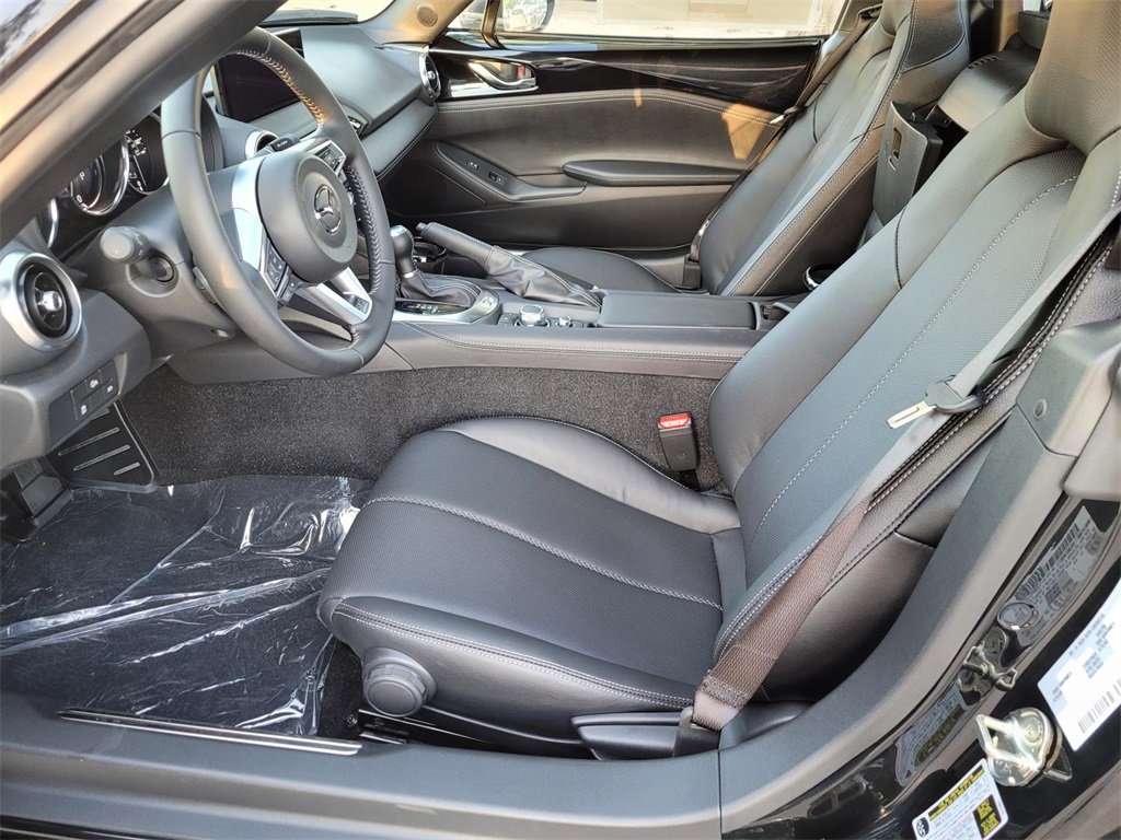 new 2025 Mazda MX-5 Miata RF car, priced at $38,874