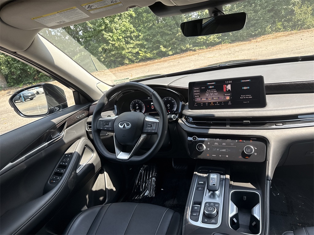 used 2025 INFINITI QX60 car, priced at $51,799