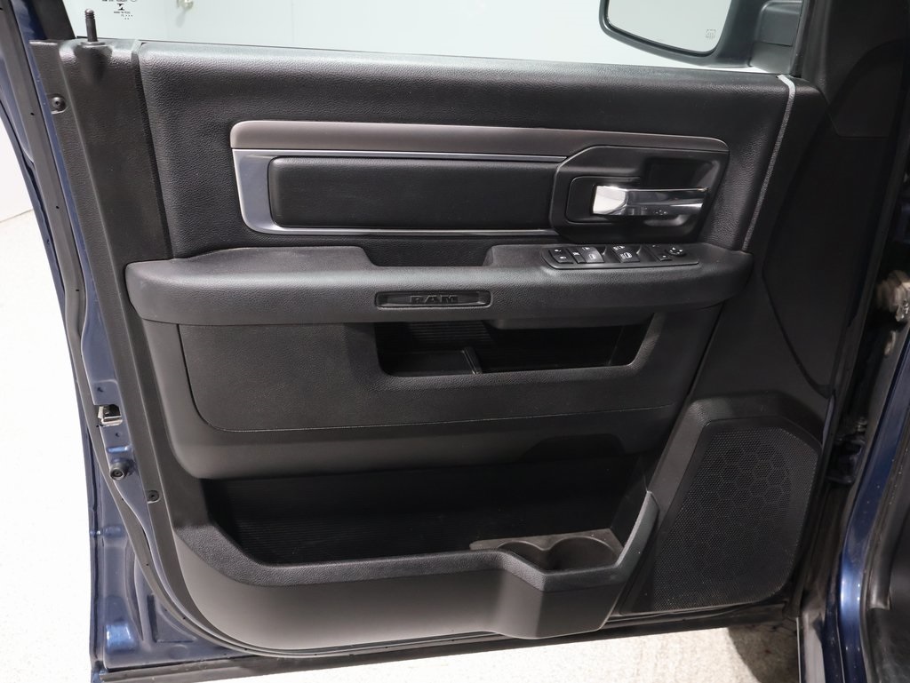 used 2021 Ram 1500 Classic car, priced at $27,111