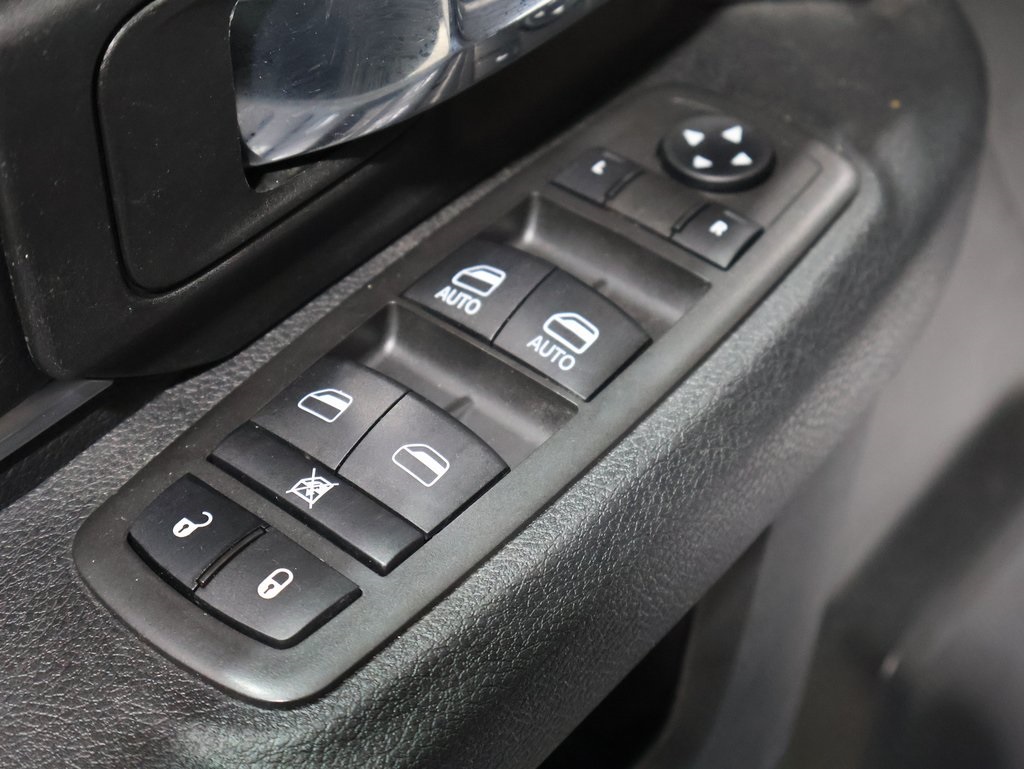 used 2021 Ram 1500 Classic car, priced at $27,111