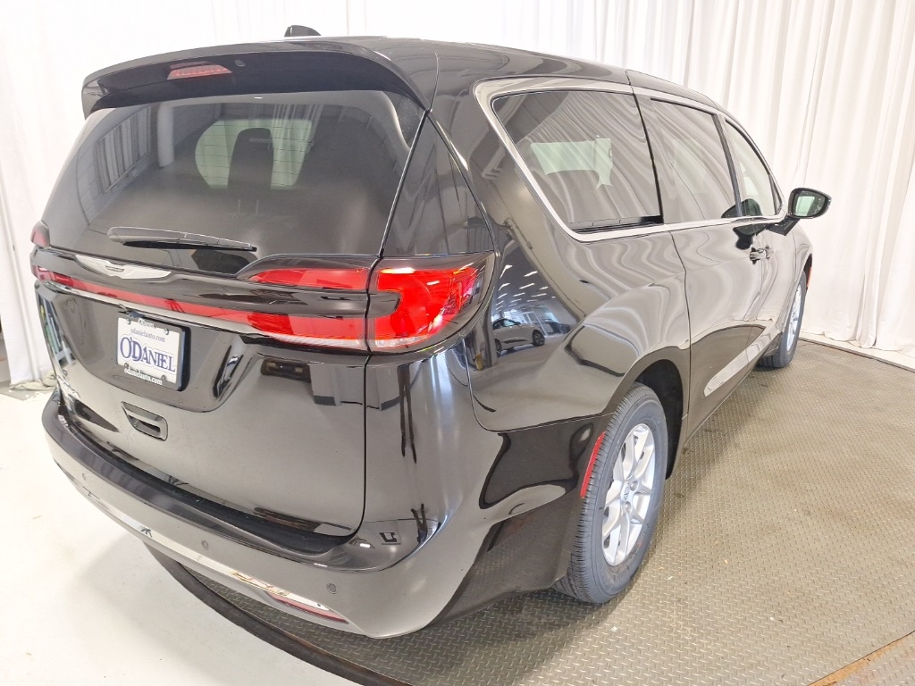new 2026 Chrysler Pacifica car, priced at $42,140