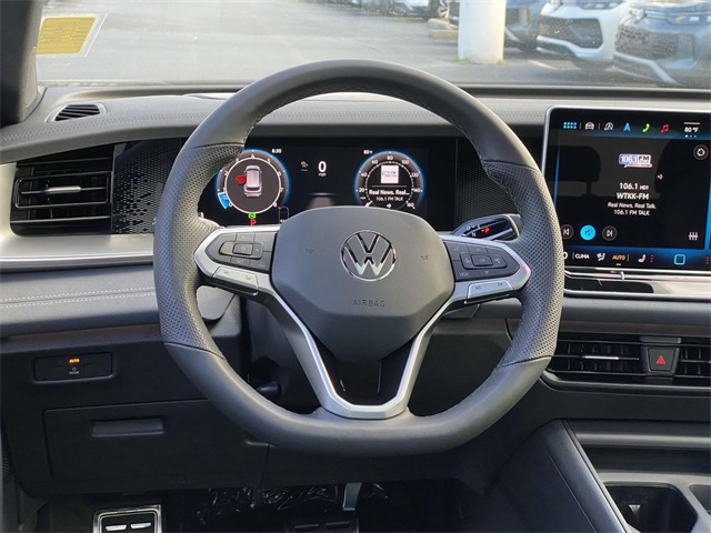 new 2025 Volkswagen Tiguan car, priced at $39,486