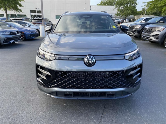 new 2025 Volkswagen Tiguan car, priced at $39,486