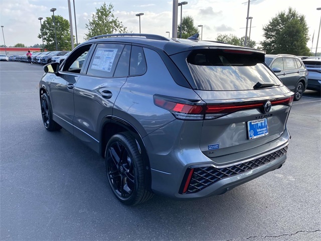 new 2025 Volkswagen Tiguan car, priced at $39,486