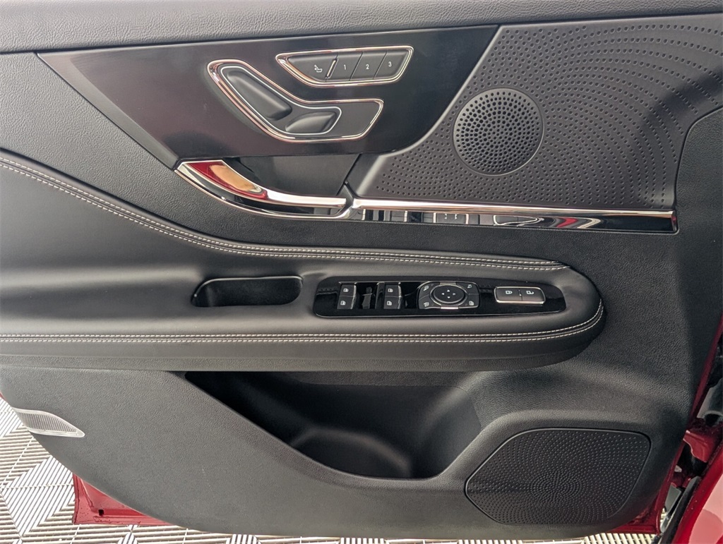 new 2025 Lincoln Corsair car, priced at $44,611