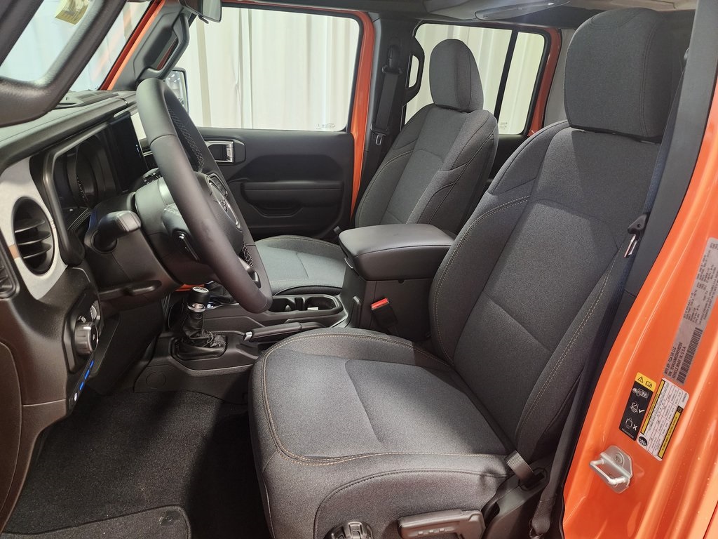 new 2025 Jeep Wrangler car, priced at $54,999