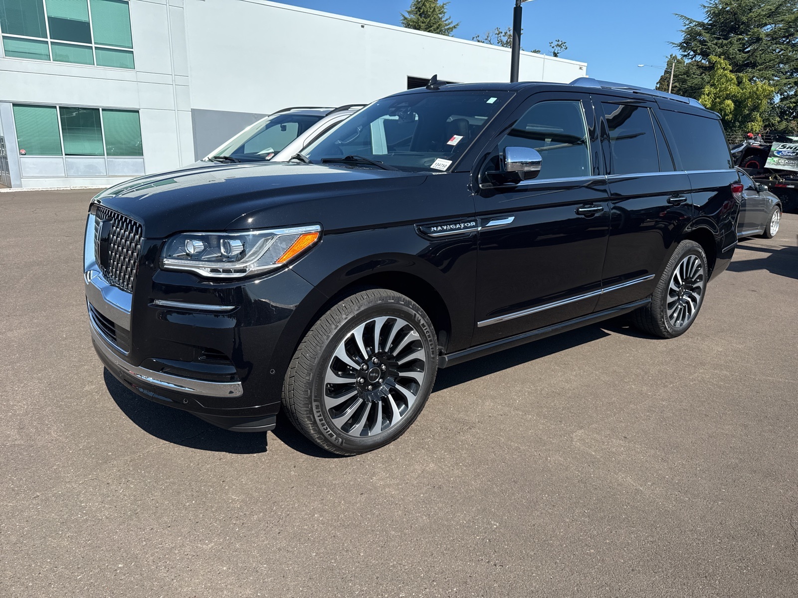 used 2022 Lincoln Navigator car, priced at $64,998