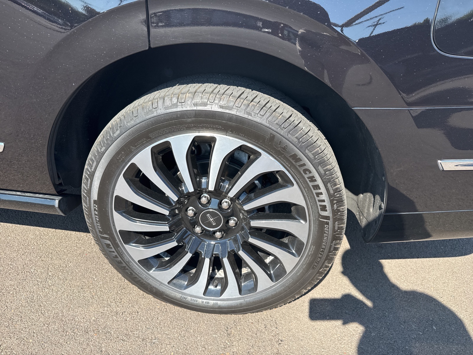 used 2022 Lincoln Navigator car, priced at $64,998