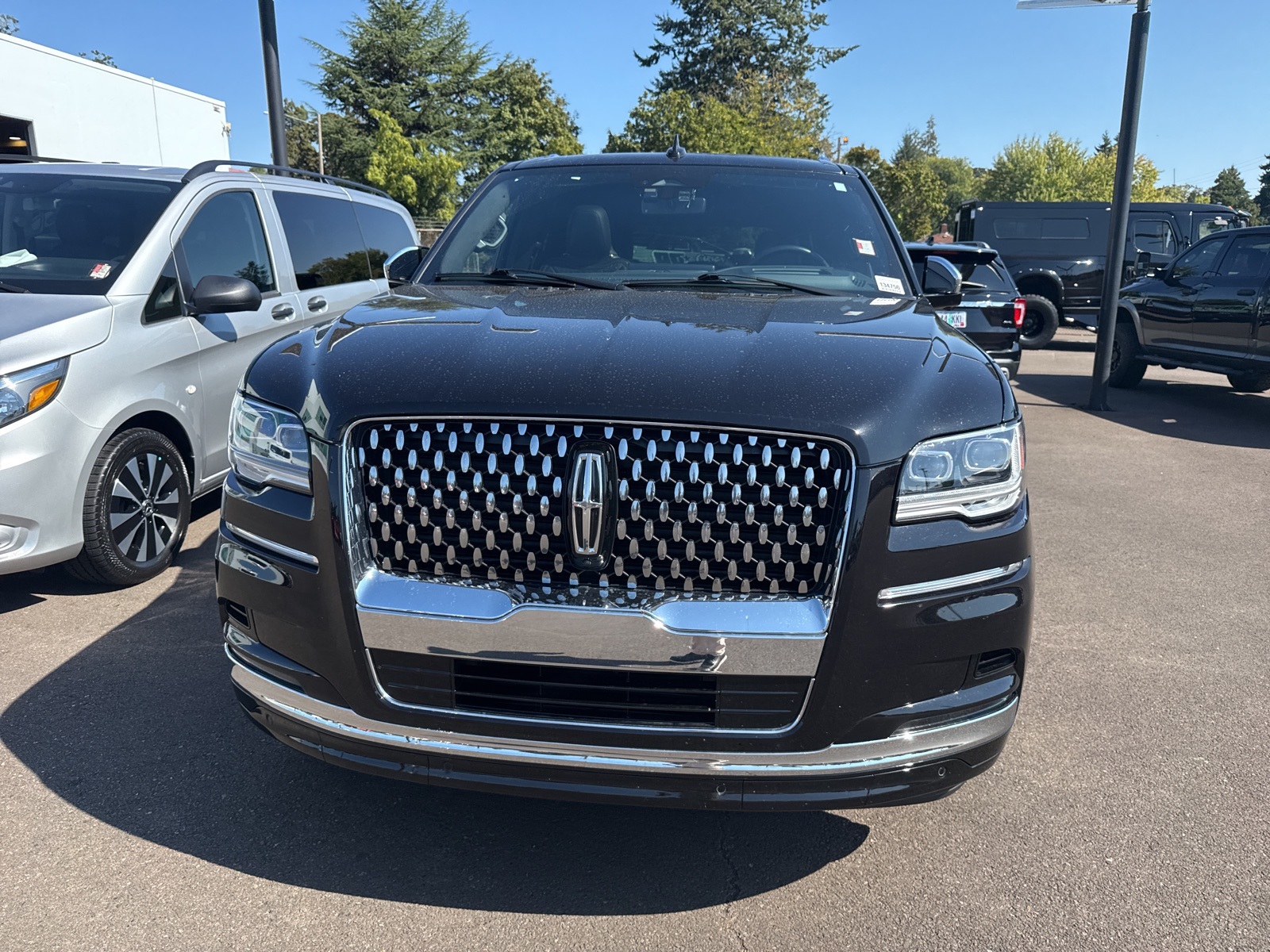 used 2022 Lincoln Navigator car, priced at $64,998